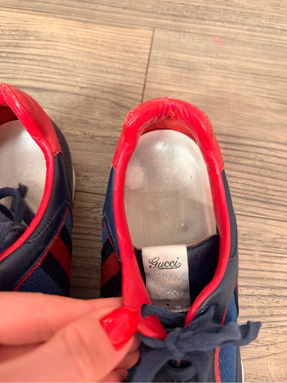 Gucci Tennis 83 Men's Navy and Red Sneakers - Picture 3 of 12